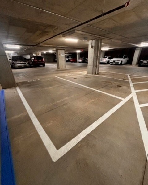 Open spots, zero stress. Park here! \ud83c\udd7f\ufe0f\ud83d\udc99\n\nSpots are still available for the upcoming lease term.\n\n\ud83c\udf1fConvenience\n\ud83c\udf1fClimate Controlled\n\ud83c\udf1fWorry free of outside debris\n\nContact the leasing office today to secure your underground parking spot \ud83d\ude99\n\n