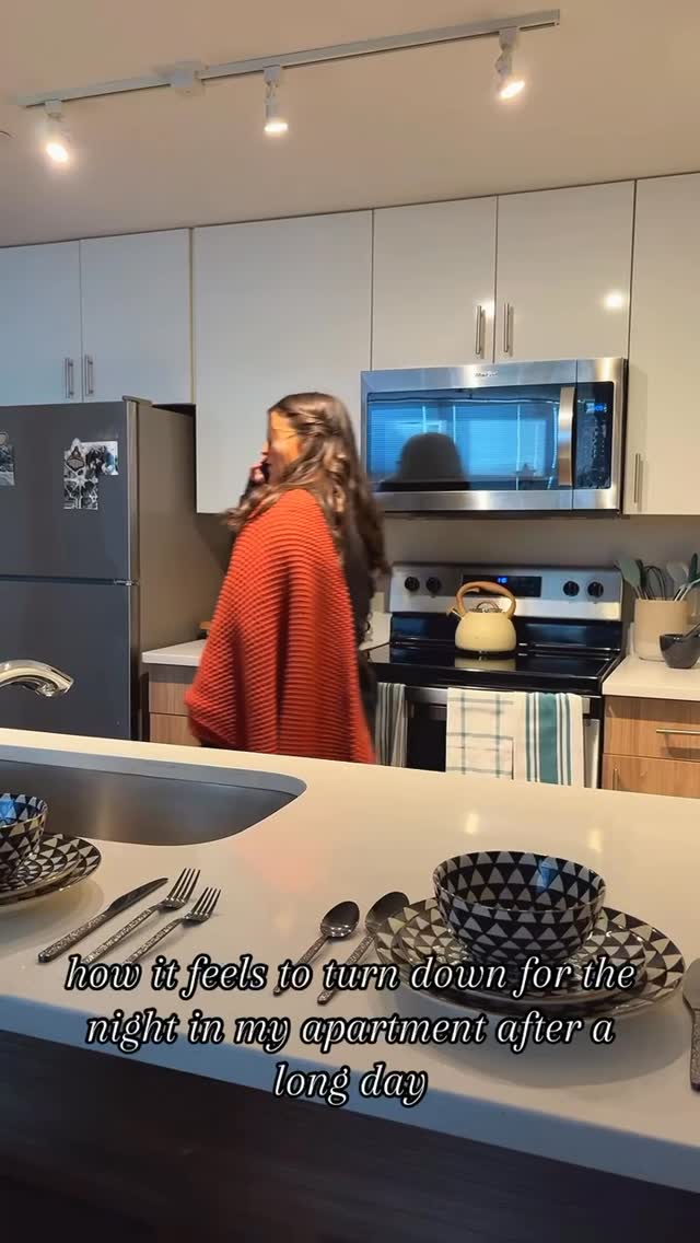 Exhale \ud83d\ude2e\u200d\ud83d\udca8 and know that securing your housing doesn't have to be stressful! \n\nRIGHT NOW take advantage of reduced rates by $50 for all floor plans! \n\nLimited time offer ! Refunding application fees and waiving $200 redecoration fee. \n\nHappy Holiday savings \ud83e\udd11\n\n