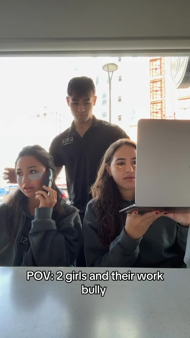 \u2728 Now Hiring \u2728\n\nLove talking to people? Great at sales ? We want YOU! \n\n\u2705Rent discount \n\u2705Fun, fast-paced environment \n\u2705 Perfect for outgoing motivated, go-getters ! \n\nBuild your resume and gain experience!