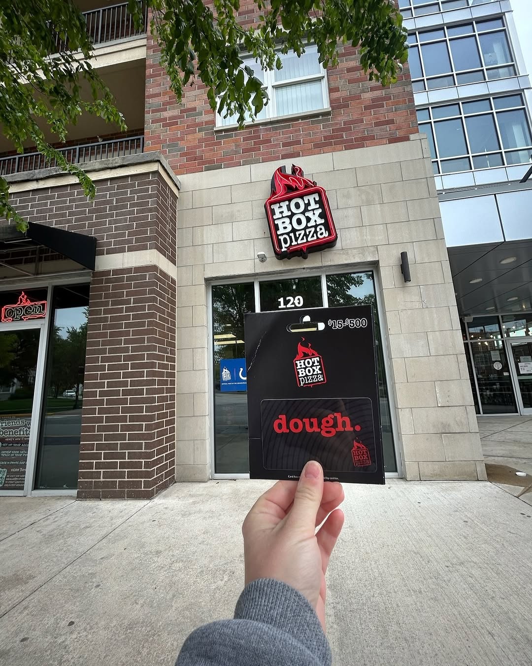 \ud83c\udf55\ud83d\udd25 WIN IT WEDNESDAY \ud83d\udd25\ud83c\udf55\n\nPizza makes everything better\u2026 especially when it's FREE \ud83d\ude0d\nEnter to win a HotBox favorite on us!\n\u2705 Like\n\u2705 Comment your favorite Hot Box menu item\n\u2705 Share to your story for a bonus entry