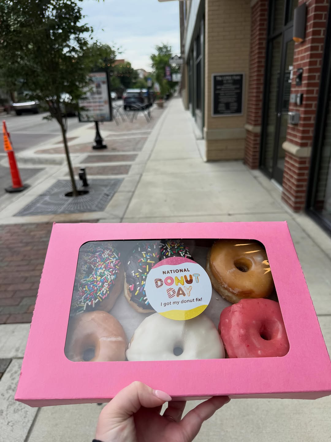 Happy National Donut Day! \ud83c\udf69\n\nLooking for a sweet treat? Be sure to check out Hammer Down Donuts, a local downtown favorite located just minutes from campus! \n\nSupport local, satisfy your sweet tooth, and celebrate National Donut Day the right way! \ud83c\udf69\u2728\n\n\ud83d\udccd Just minutes from campus\n\ud83d\udc47 Tell us your go-to donut flavor in the comments!\n\n